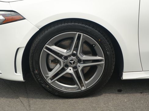 Used 2021 Mercedes-Benz A 220 4MATIC image 12