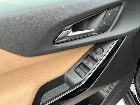 New 2026 Chevrolet Equinox ACTIV w/ Convenience Package III image 12