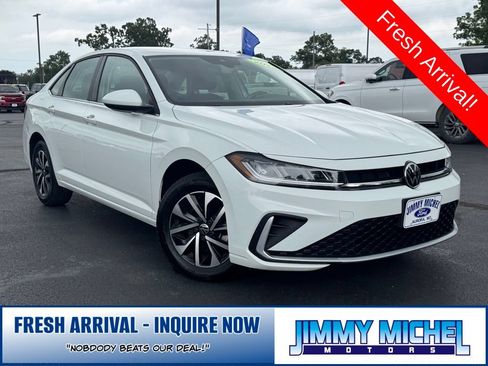 Used 2025 Volkswagen Jetta S FWD image 1