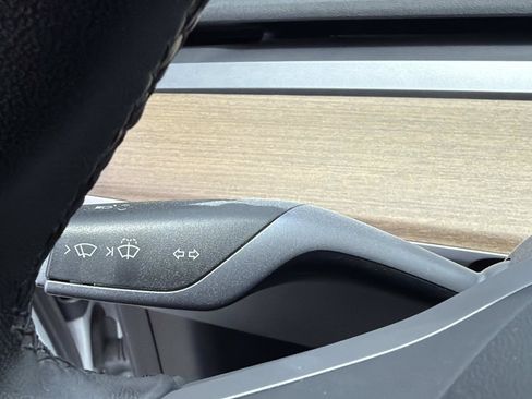 Used 2019 Tesla Model 3 Standard Range Plus RWD image 21