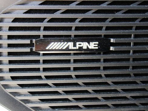 Used 2024 Jeep Wagoneer L Series II RWD image 35