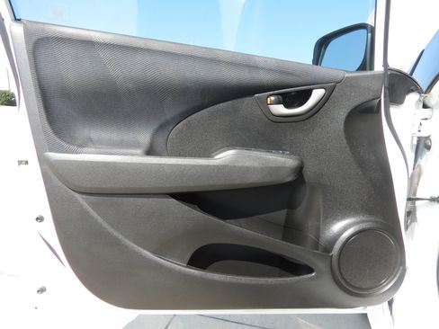 Used 2009 Honda Fit Sport image 22