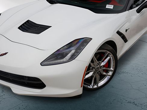 Used 2016 Chevrolet Corvette Stingray Coupe w/ 3LT Preferred Equipment Group RWD image 3