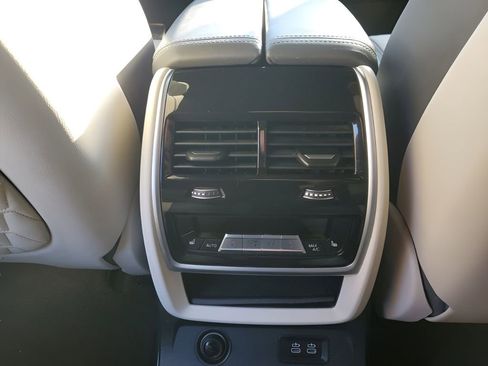 Used 2023 BMW X7 M60i w/ Executive Package image 21