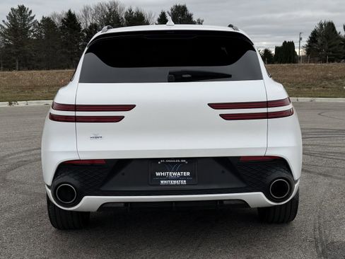 Used 2023 Genesis GV70 3.5T Sport w/ Sport Prestige Package image 27