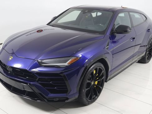 Used 2021 Lamborghini Urus image 37