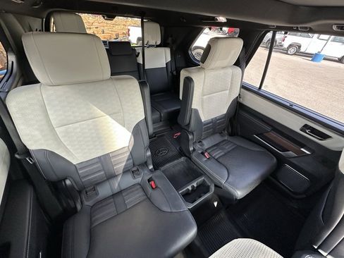 Used 2025 Toyota Sequoia Capstone image 24