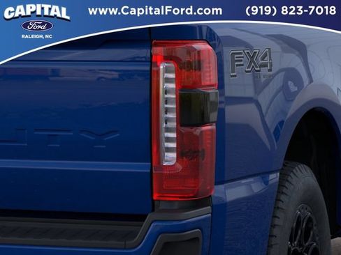 New 2026 Ford F250 Lariat w/ Black Appearance Package AWD/4WD image 21