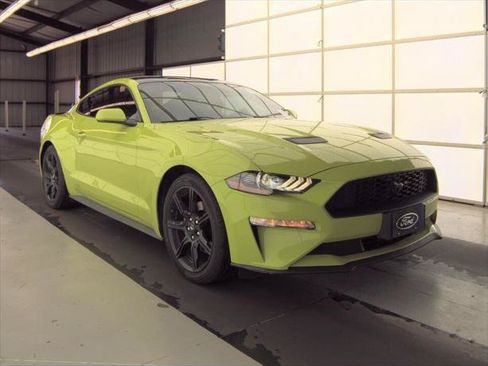 Used 2020 Ford Mustang Coupe w/ Equipment Group 101A RWD image 6