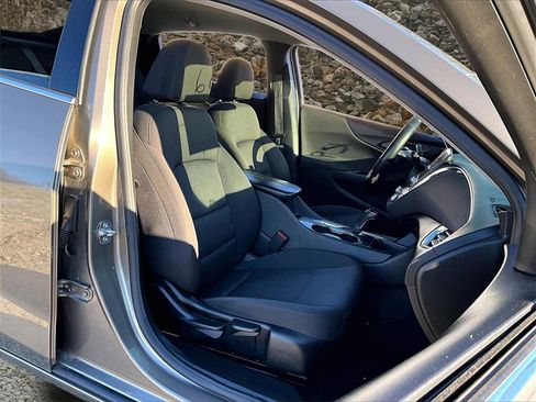 Used 2020 Chevrolet Malibu LT image 7