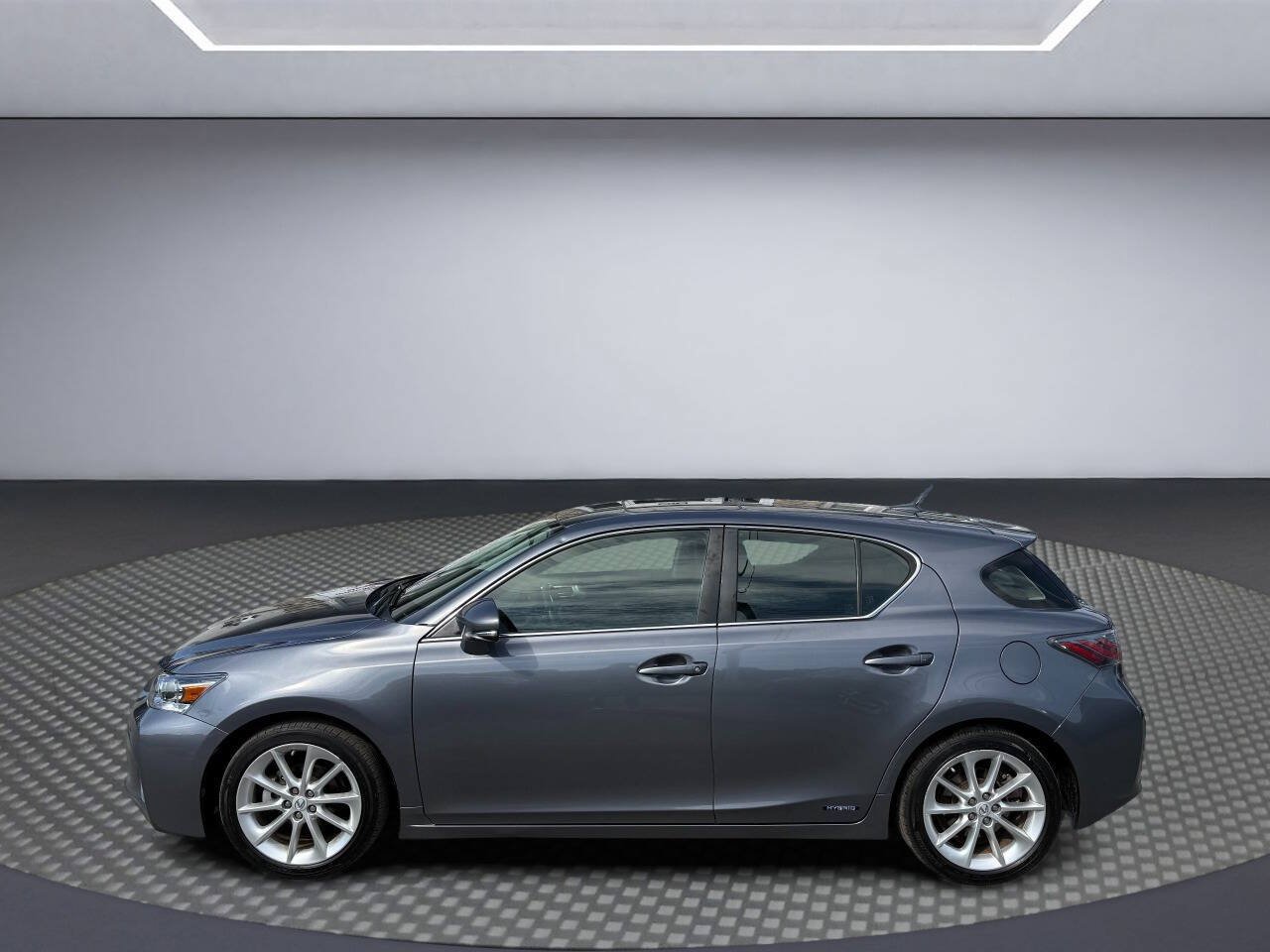 Used 2013 Lexus CT 200h FWD image 4