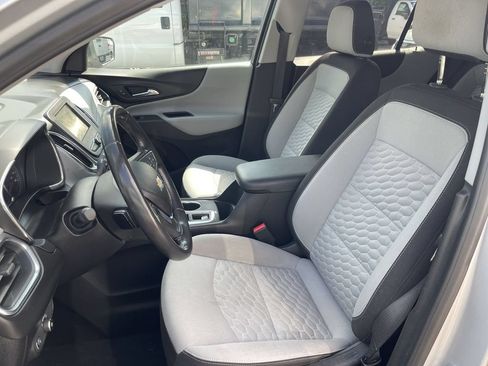 Used 2019 Chevrolet Equinox LT FWD image 13