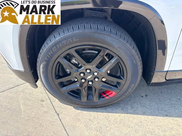 Used 2021 Chevrolet Traverse Premier w/ Redline Edition FWD image 7