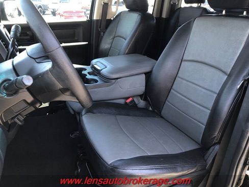 Used 2014 RAM 1500 Express RWD image 11
