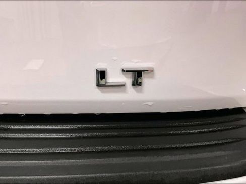 Used 2021 Chevrolet Tahoe LT image 8