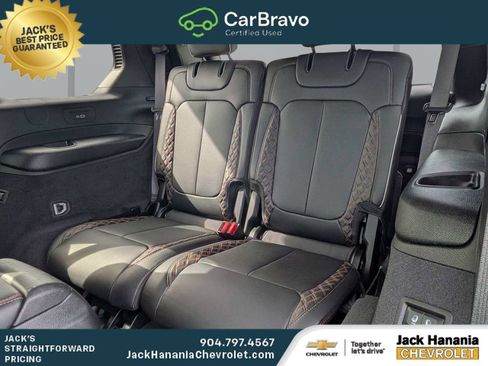Used 2025 Jeep Grand Cherokee L Summit AWD/4WD image 12
