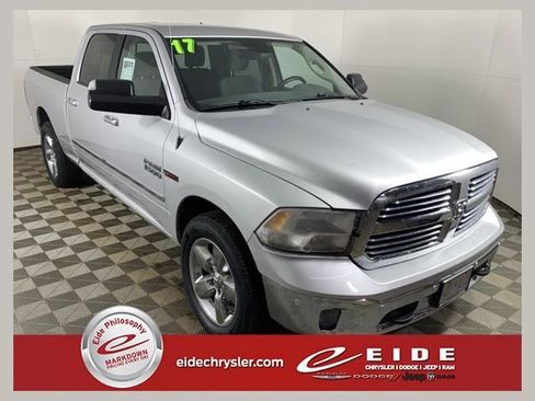 Used 2017 RAM 1500 Big Horn AWD/4WD image 1