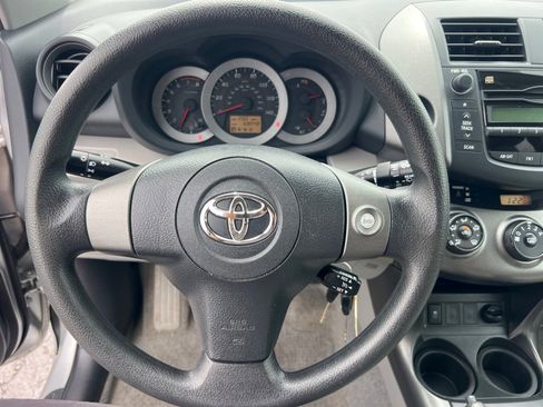 Used 2011 Toyota RAV4 4WD w/ Base L4 Extra Value Pkg image 26