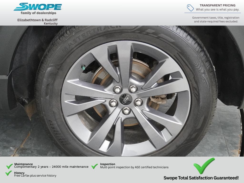 Used 2023 Ford Explorer XLT w/ Equipment Group 202A AWD/4WD image 35