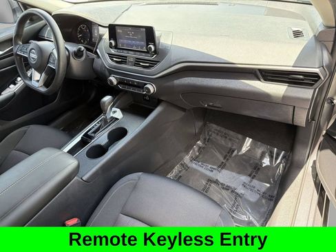 Used 2021 Nissan Altima 2.5 S FWD image 8