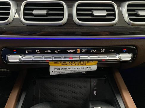 New 2026 Mercedes-Benz GLS 450 4MATIC image 27