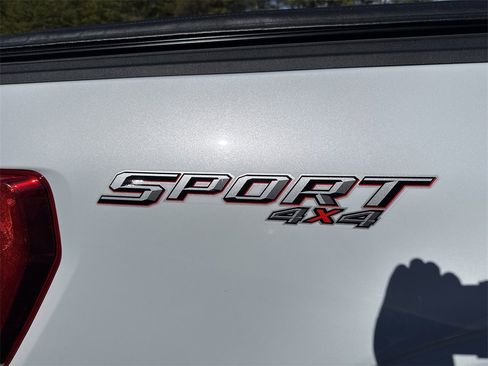 Used 2022 Ford F150 XLT w/ Equipment Group 302A High image 19