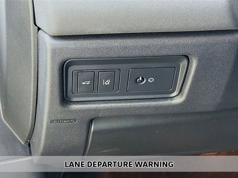 Used 2018 Land Rover Discovery Sport HSE AWD/4WD image 6
