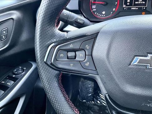 Used 2024 Chevrolet Trax RS image 23