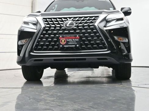 Used 2022 Lexus GX 460 Premium w/ Premium Plus Package AWD/4WD image 32