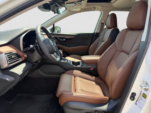 Certified 2025 Subaru Outback Touring XT AWD/4WD image 15