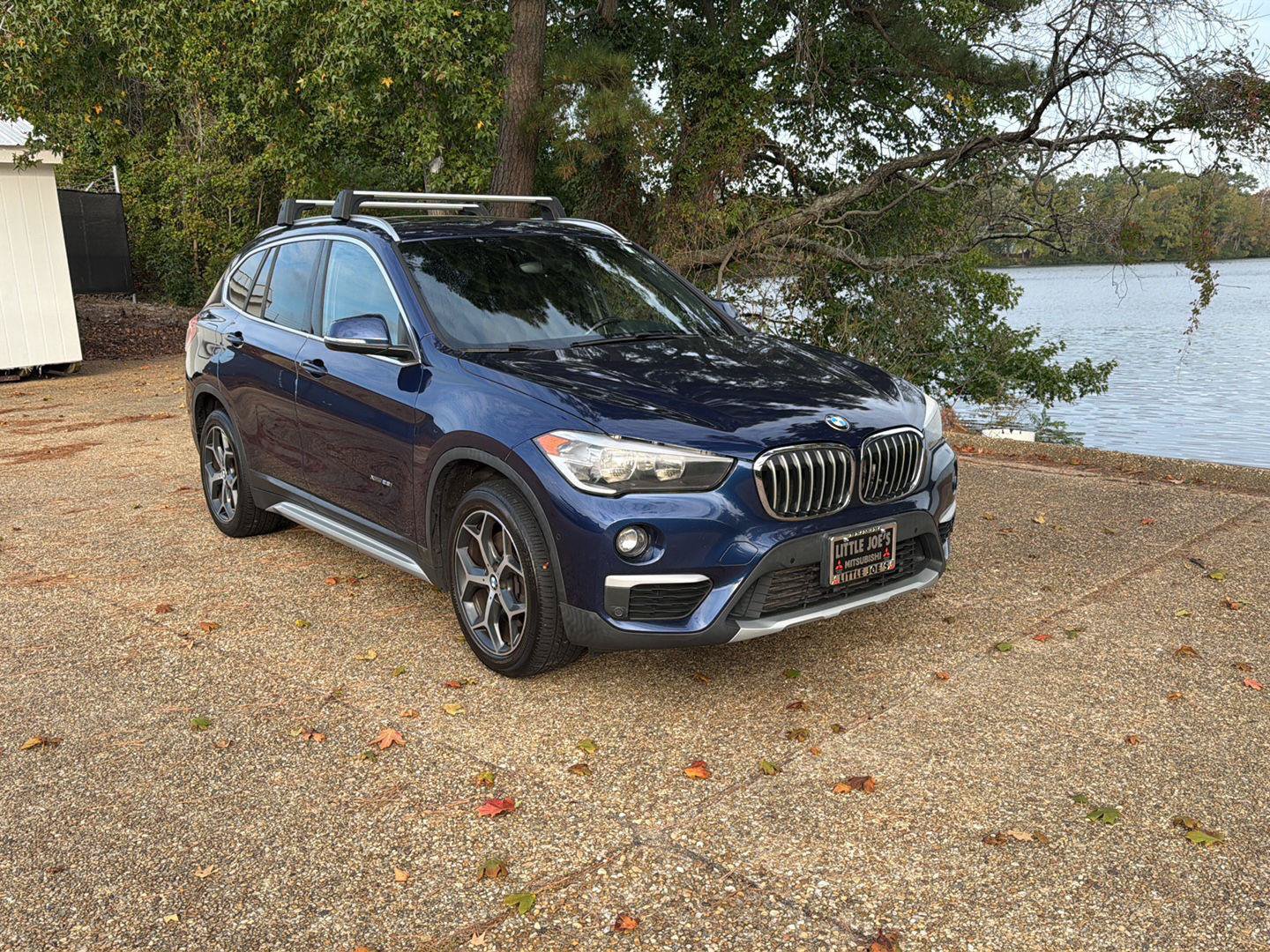 Used 2017 BMW X1 xDrive28i AWD/4WD image 1