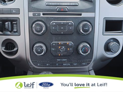 Used 2015 Ford Expedition XLT image 20