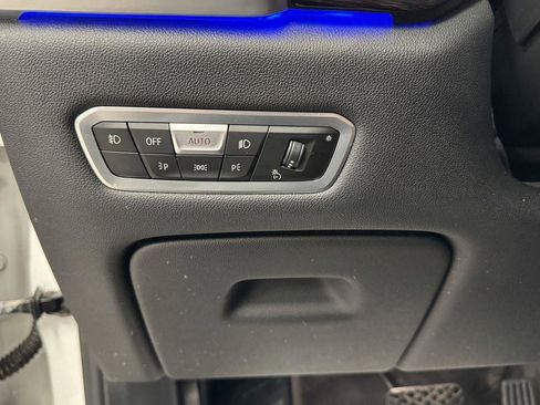 Used 2019 BMW X5 xDrive40i w/ Convenience Package image 9