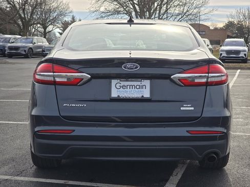 Used 2020 Ford Fusion SE image 16