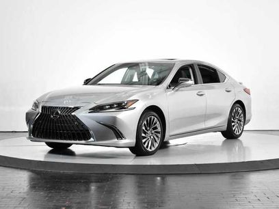 Certified 2025 Lexus ES 300h w/ Ultra Luxury Package