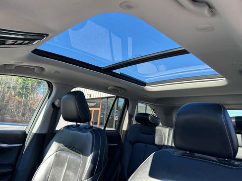 Used 2023 Jeep Grand Cherokee 4WD 4xe image 33