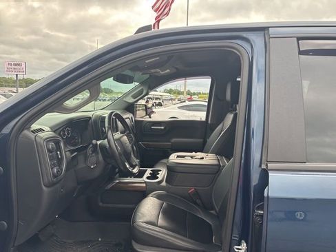 Used 2021 Chevrolet Silverado 1500 LT Trail Boss w/ Convenience Package II AWD/4WD image 14