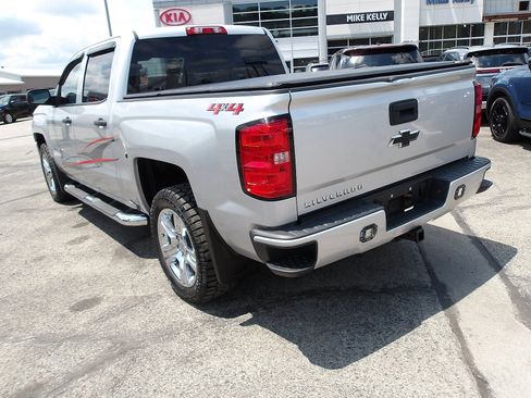 Used 2018 Chevrolet Silverado 1500 Custom w/ Custom Value Package AWD/4WD image 5
