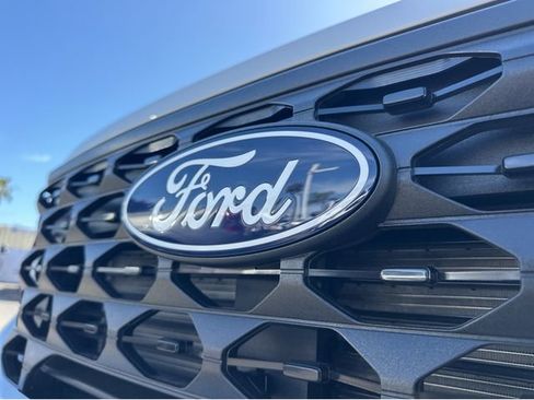 New 2026 Ford Maverick XL FWD image 22