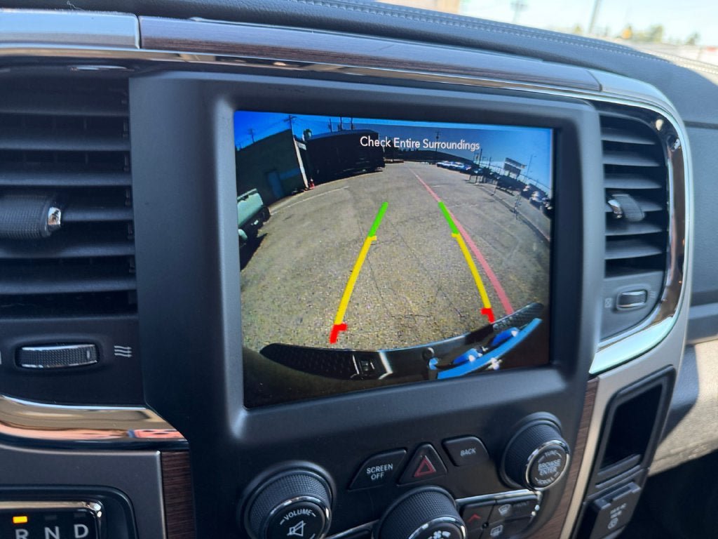 Used 2018 RAM 1500 Laramie AWD/4WD image 17