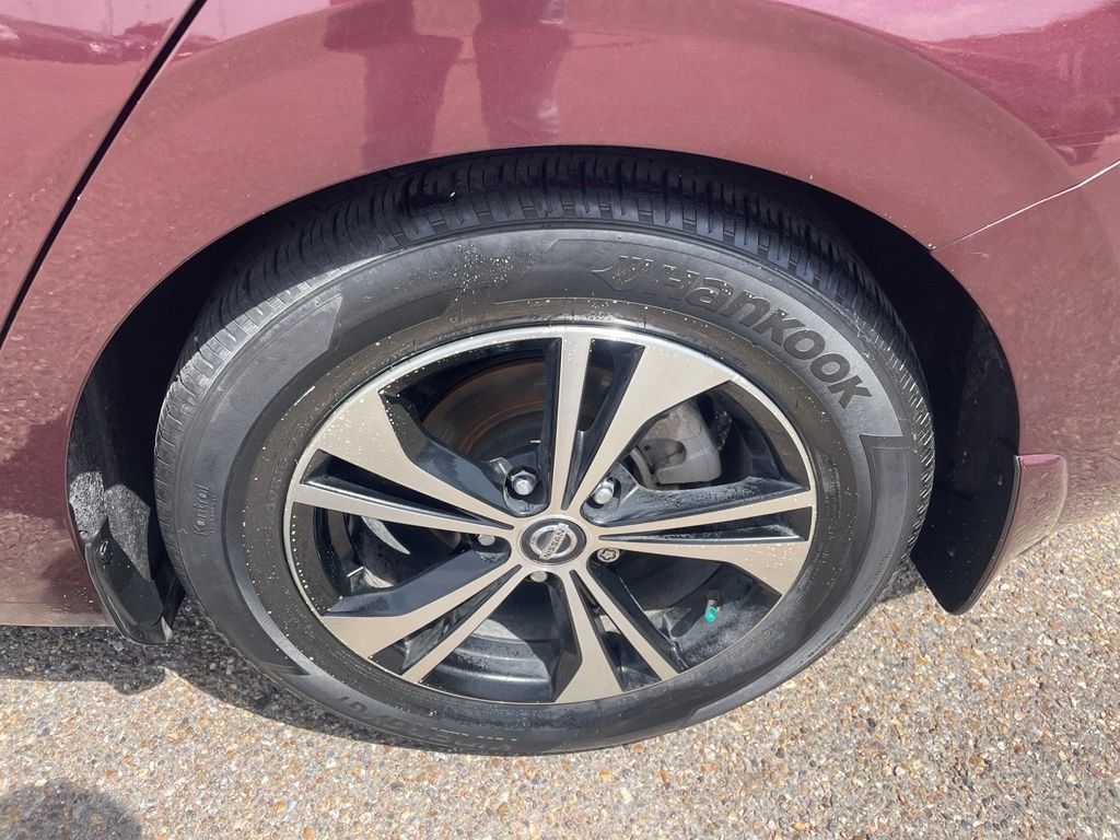 Certified 2020 Nissan Sentra SV FWD image 17
