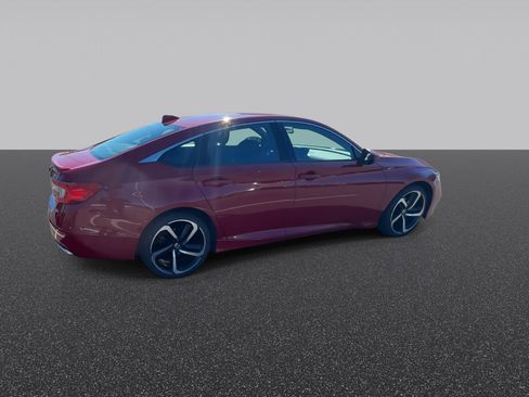Used 2018 Honda Accord Sport image 8