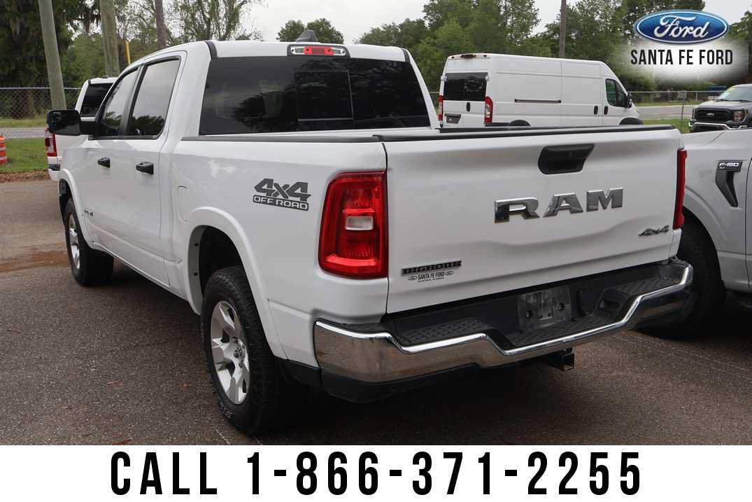 Used 2025 RAM 1500 Big Horn AWD/4WD image 3