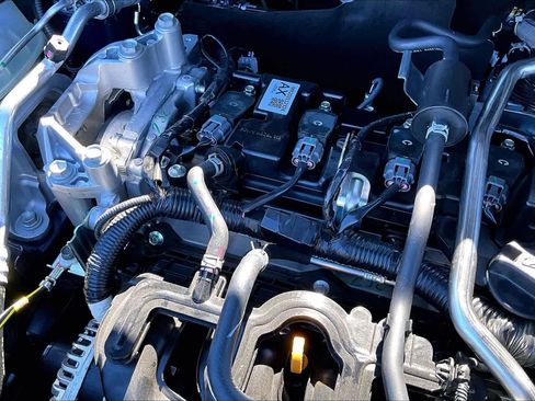 New 2026 Nissan Kicks SV image 17