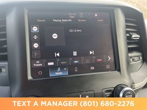 Used 2024 RAM 3500 Tradesman w/ Chrome Appearance Group AWD/4WD image 21