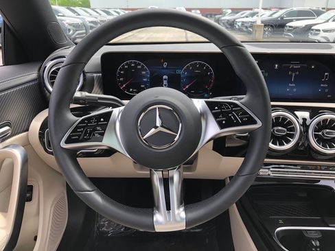 New 2025 Mercedes-Benz CLA 250 4MATIC image 17