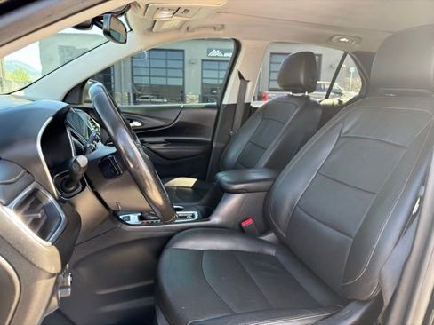 Used 2021 Chevrolet Equinox Premier AWD/4WD image 10