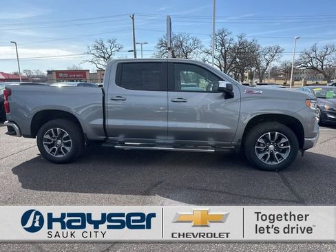 Used 2026 Chevrolet Silverado 1500 LT image 9