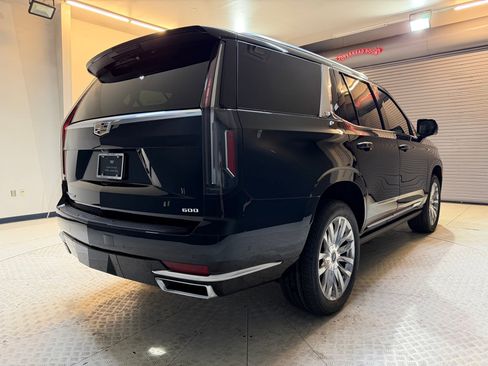 Used 2024 Cadillac Escalade Premium Luxury w/ Performance Package AWD/4WD image 7