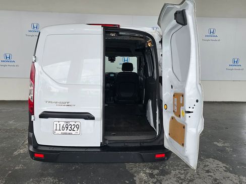 Used 2023 Ford Transit Connect XL image 24